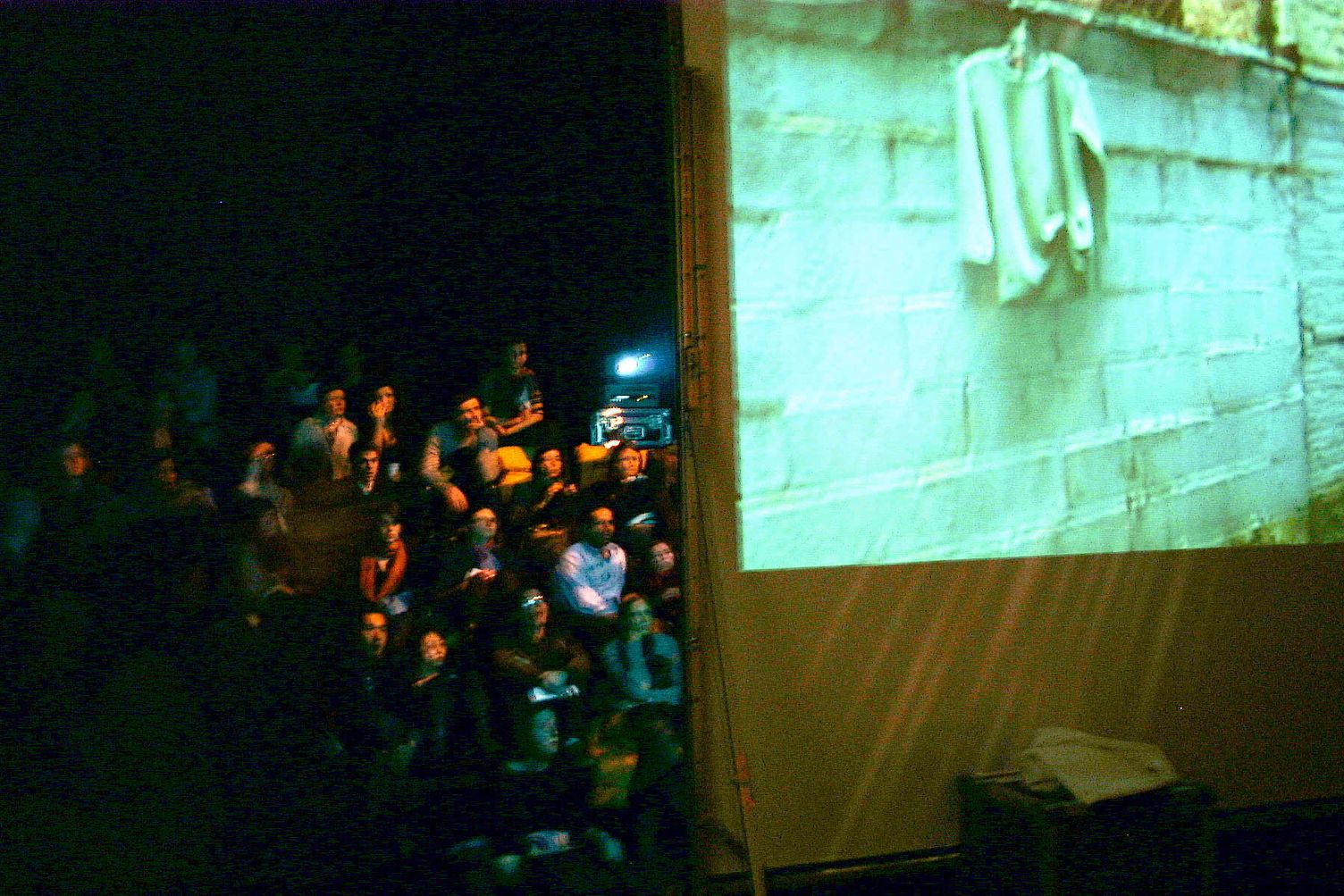 Film, photo 1 of 2