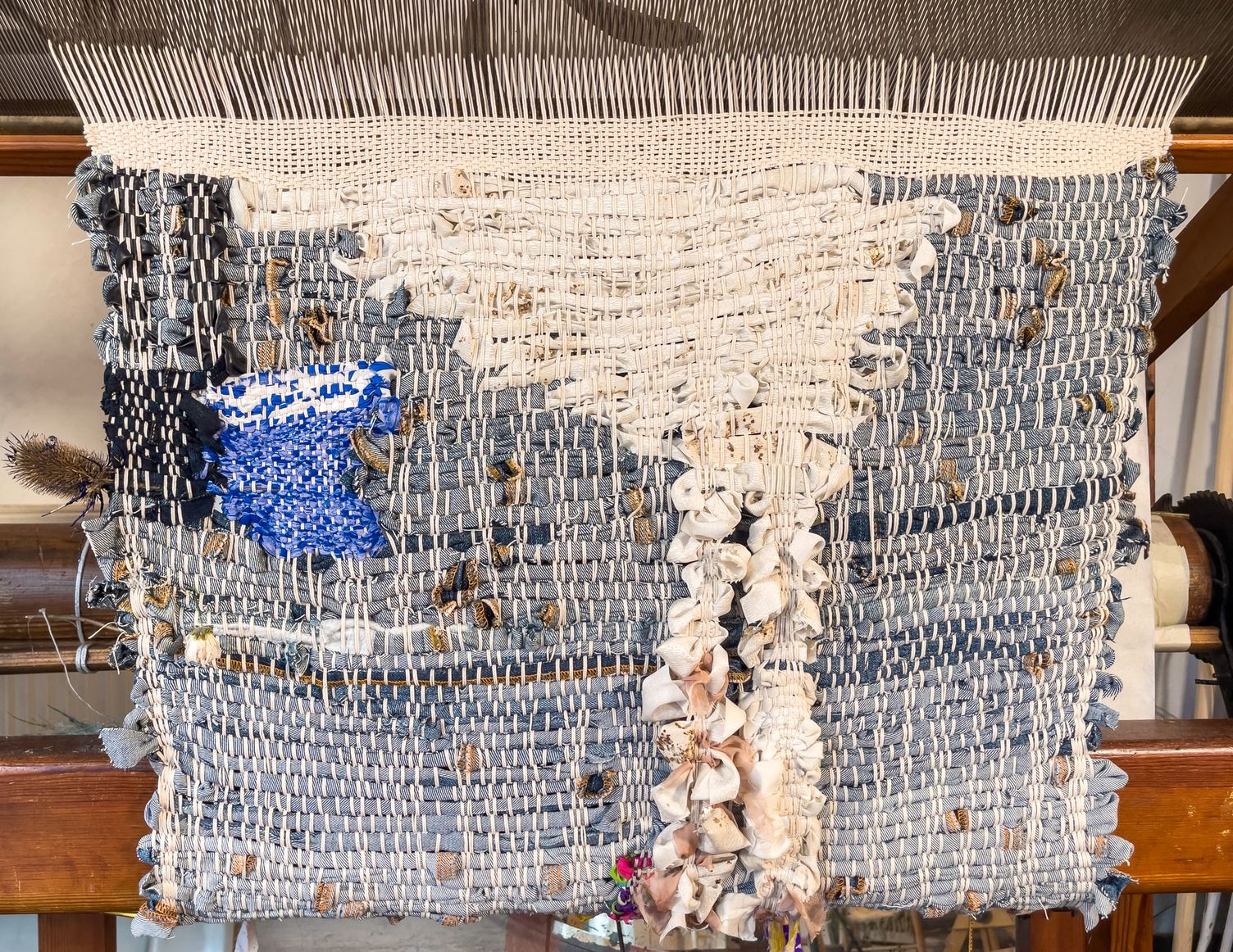 Co-Weaving, photo 7 of 7